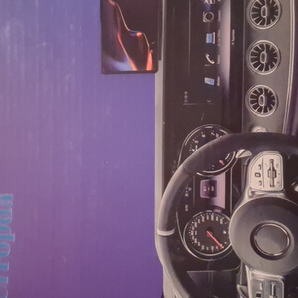 NIB Sleek Black Car Infotainment System with User Guide